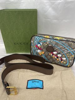 グッチ GGスプリーム ディズニーコラボ ボディバッグ